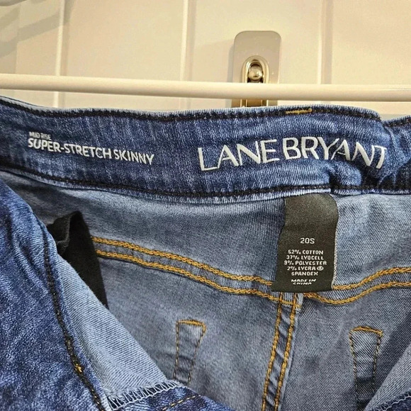 Lane Bryant-Midrise Super Stretch Skinny Jeans-Dark Blue-Plus Size 20S - Picture 3 of 8